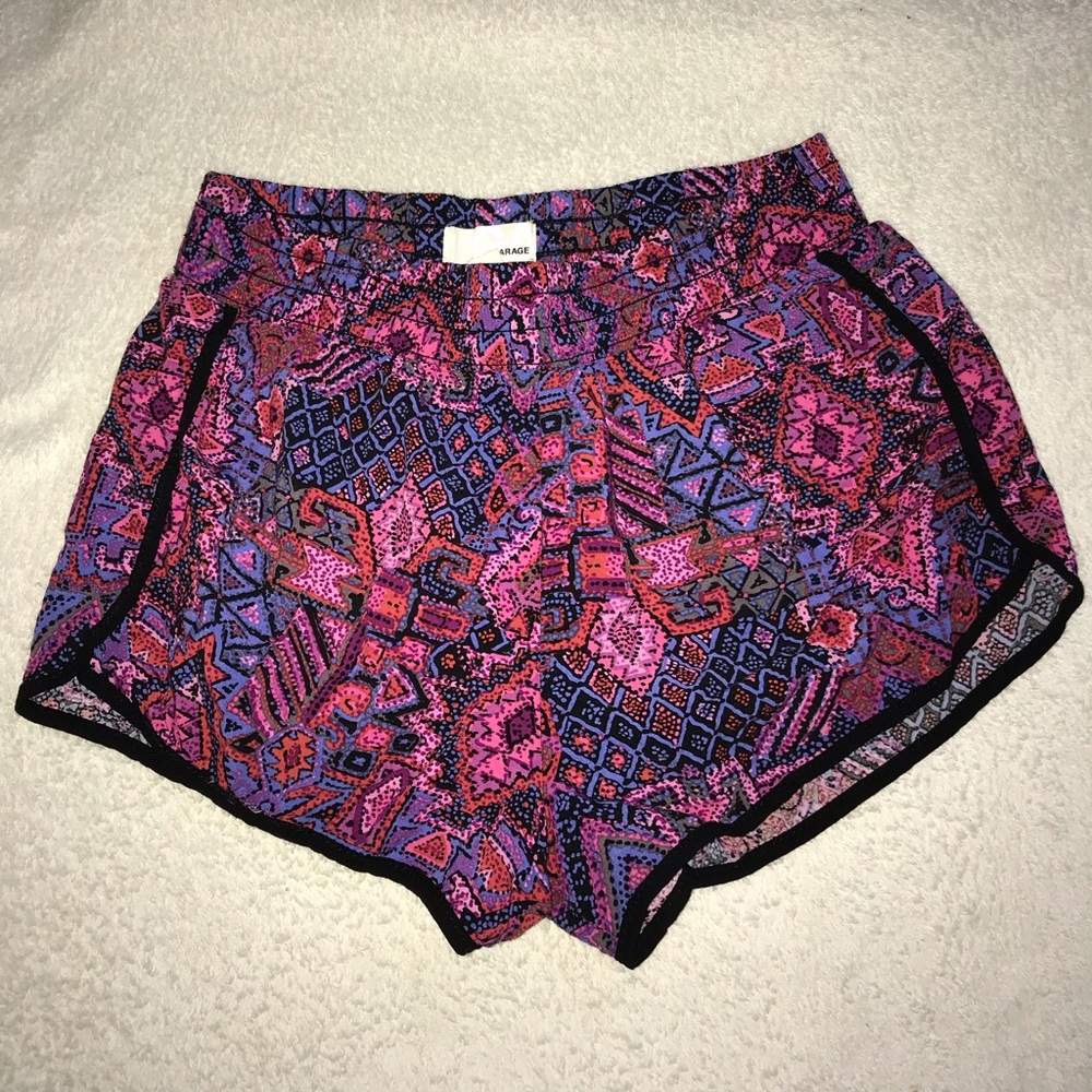 Flows Shorts